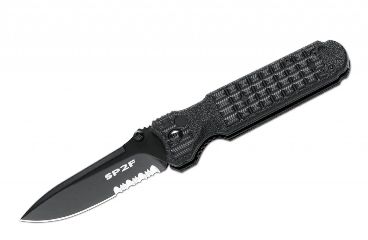 Predator II Black Serrated 1 Predator II Black Serrated