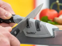 Gourmet Edge Grip Pull-Through Sharpener 7 Gourmet Edge Grip Pull-Through Sharpener -Messer Discounter kitcheniq gourmet edge grip pull through sharpener 09ew51181 4 1280x1280