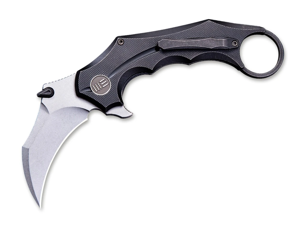 Incisor Black 1 Incisor Black